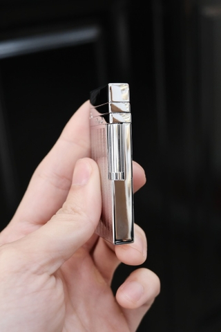 Derui Dunhill Mỏng Sọc Dưa - BẠC