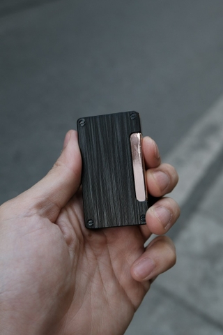 Khò 2 Tia Chụm - Đen Xước