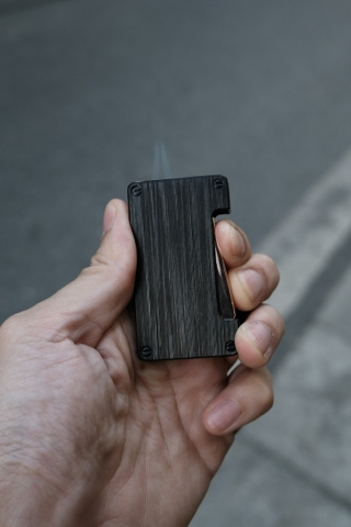 Khò 2 Tia Chụm - Đen Xước