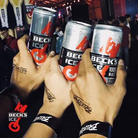 Thùng 24 Lon Bia Beck's Ice 330ml