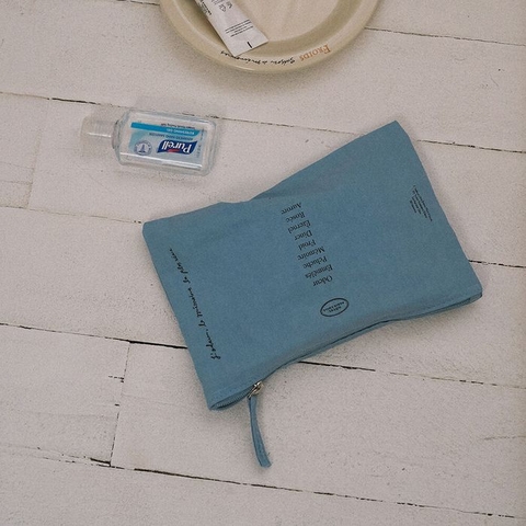 Pouch Holiday