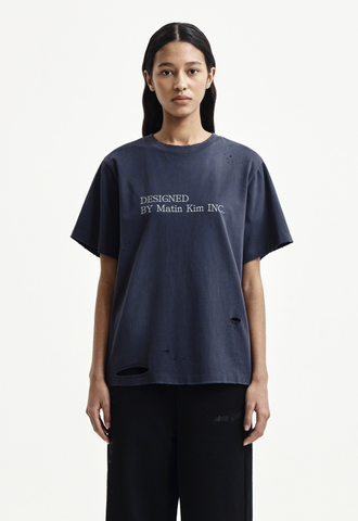 Áo Matin Kim Spray Washed Lettering Damaged Top