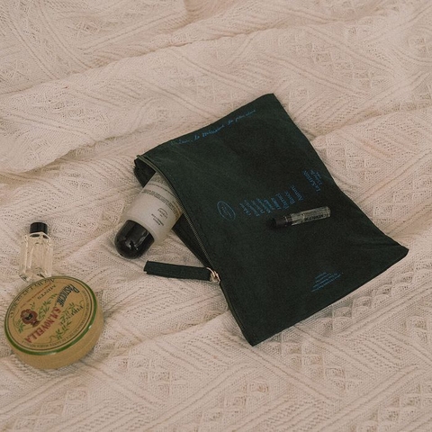 Pouch Holiday