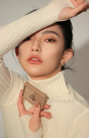 Phấn Tạo Khối 3CE Contour Shading #Soft Brown 8.6g