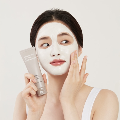 Mặt Nạ Đất Sét Innisfree Volcanic Calming Pore Clay Mask 100ml