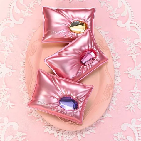 Phấn Bắt Sáng Cheeryep Highlight Chạm Khắc Hiệu Ứng Lì Và Nhũ Căng Bóng Sáng Da Pillow Gem 6g