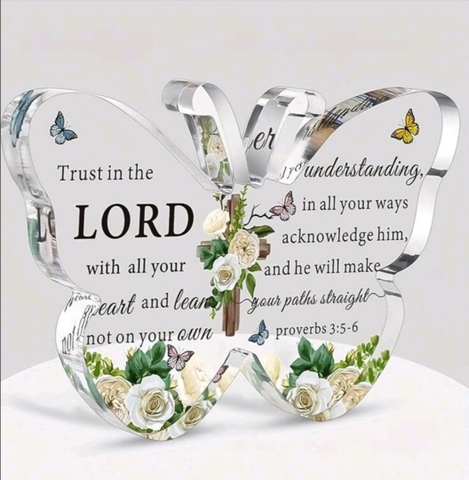 Mica hình con bướm câu gốc trang trí xinh xỉu