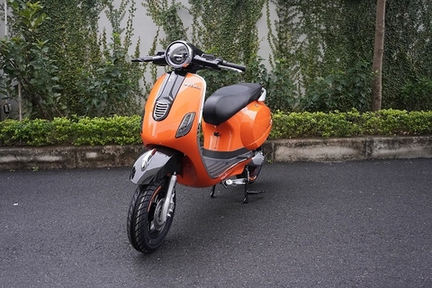 XE MÁY ĐIỆN JVC VESPA IX S