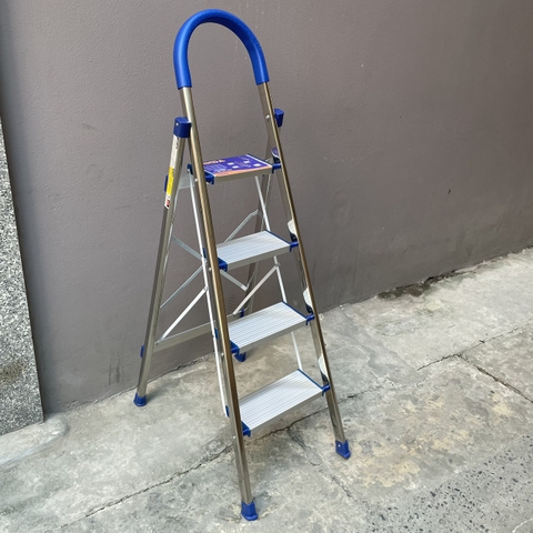 Thang ghế gia đình inox NiNDA loại 4 bậc