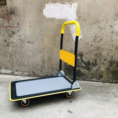 Xe đẩy hàng 4 bánh NiNDA AV-150 di chuyển linh hoạt, dễ dàng.