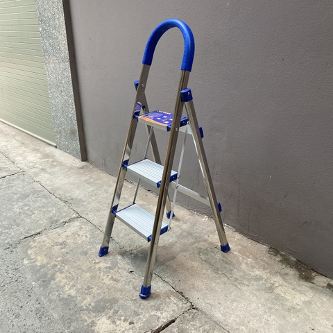 Thang ghế gia đình inox NiNDA loại 3 bậc