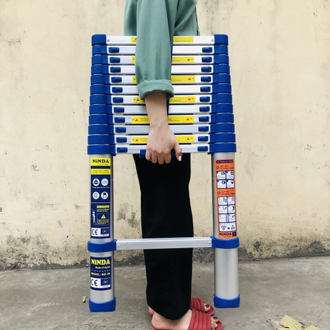Thang nhôm rút gọn NiNDA NK-38 đai xanh cao 3m8