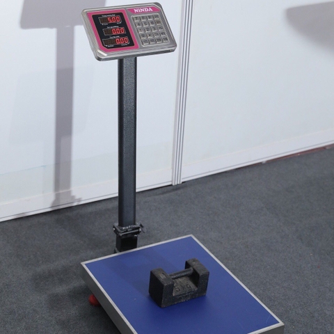 Cân bàn điện tử NiNDA SNG-300 (A6-300) tải trọng 300kg/50g, cân phế liệu, kim khí, nông sản