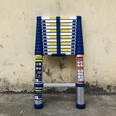 Thang nhôm rút gọn NiNDA NK-38 đai xanh cao 3m8