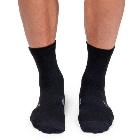 Vớ thể thao Ultralight Mid Sock_356.00868
