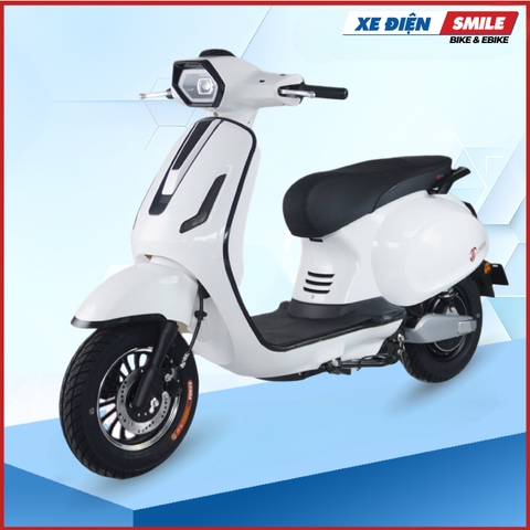 XE ĐIỆN JVC V6 màu trắng