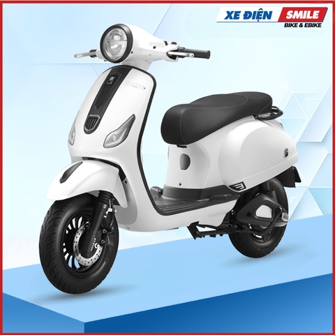 Xe máy điện Osakar CLASSY SI màu trắng
