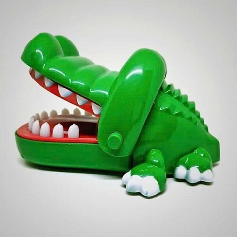 Đồ Chơi Cá Sấu Cắn Tay, Đồ Chơi Giải Trí Cho Bé Mã 2205 - XKIDS