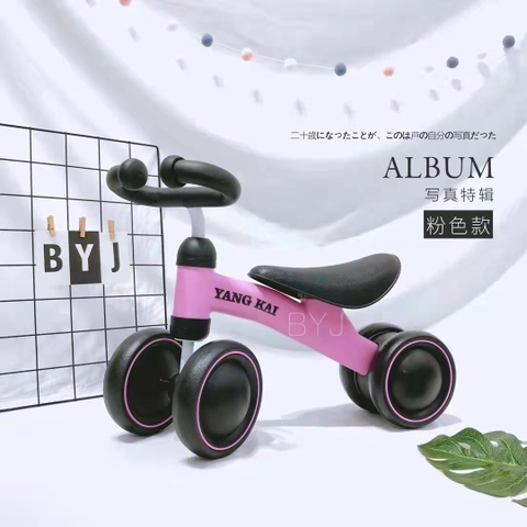 Xe chòi chân hợp kim chắc chắn cao cấp trẻ em, xe thăng bằng 4 bánh cho bé 1-3 tuổi tập đi vận động thể thao siêu đẹp