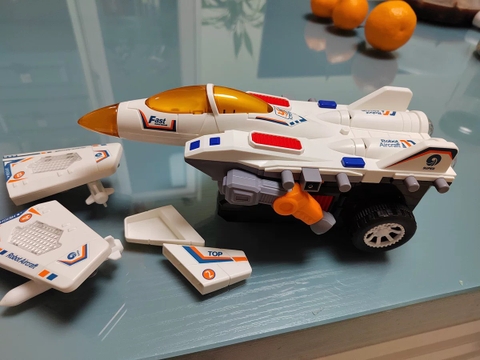 Đồ chơi máy bay chiến đấu cỡ lớn biến hình robot tự tránh chướng ngại vật kèm đèn LED có nhạc vui nhộn cho bé