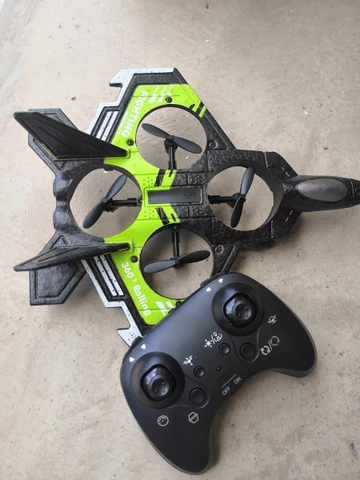 Đồ chơi Máy bay chiến đấu điều khiển từ xa 2.4G có thể nhào lộn xoay 360 kèm pin sạc 4 cánh quạt siêu bền bỉ cho bé