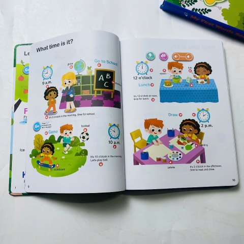 Đồ Chơi Âm Thanh My First Words Sound Book – 300 Từ Vựng, 10 Chủ Đề Cho Bé 3+