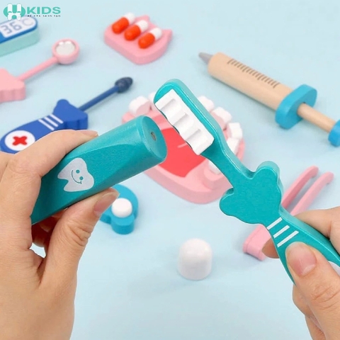 Bộ Đồ Chơi Bác Sĩ Bằng Gỗ Cho Bé, Dụng Cụ Khám Bệnh Nhập Vai Từ 36 Tháng