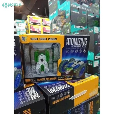 Xe Điều Khiển Từ Xa Xoay 360 Độ, Xe Địa Hình 2.4GHz Phun Sương Có Đèn