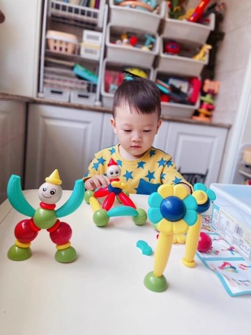 Đồ chơi xếp hình nam châm hình khối thế hệ mới, lắp ráp thông minh thành hình người