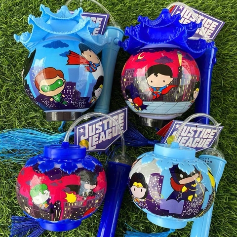 Đèn lồng trung thu dạng tròn có mái kép truyền thống