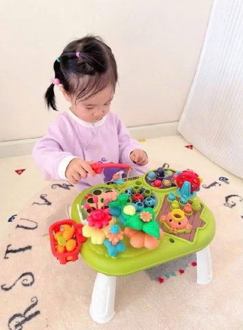 BÀN BẬN RỘN NÔNG TRẠI 9IN1 – CHƠI MÊ KHÔNG RỜI, HỌC MÀ KHÔNG CHÁN