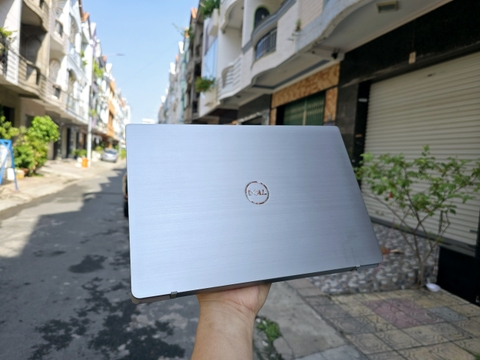 Dell Latitude 7300 Aluminum- Core i7 8665U, RAM 16GB, SSD 256GB, 13.3 inch FullHD Cảm ứng