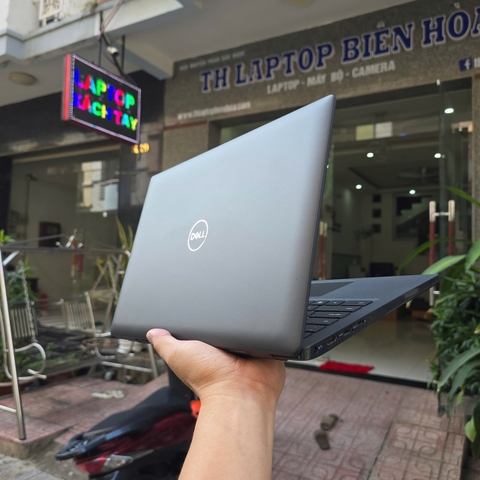 Dell Latitude 3420 - Core i5-1135G7, RAM 8GB, SSD 256GB NVMe, 14 