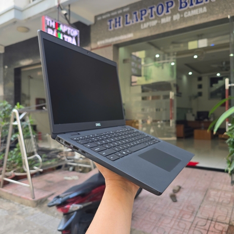 Dell Latitude 3420 - Core i5-1135G7, RAM 8GB, SSD 256GB NVMe, 14 