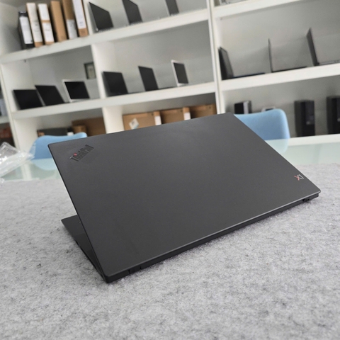 Lenovo Thinkpad X1 Carbon gen 7 -  Core i7-8665U, RAM 16GB, SSD 512GB, 14 inch 2K