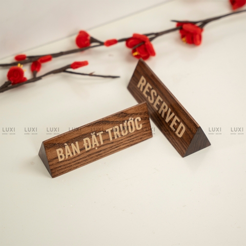 BẢNG GỖ TRANG TRÍ TẠI QUẦY