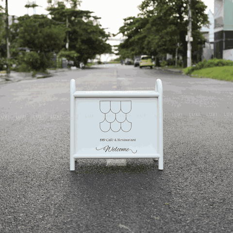 STANDEE SẮT (KT: 65.4X63.4 CM) - LUXI DECOR
