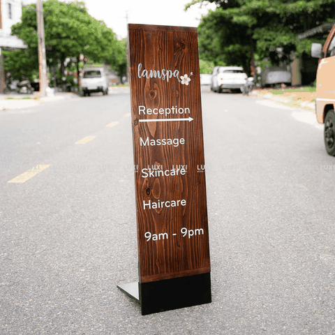 STANDEE SẮT CẮM ĐỰNG ĐẾ IN 1 MẶT -  DECOR NHÀ HÀNG, QUÁN CÀ PHÊ - LUXI DECOR