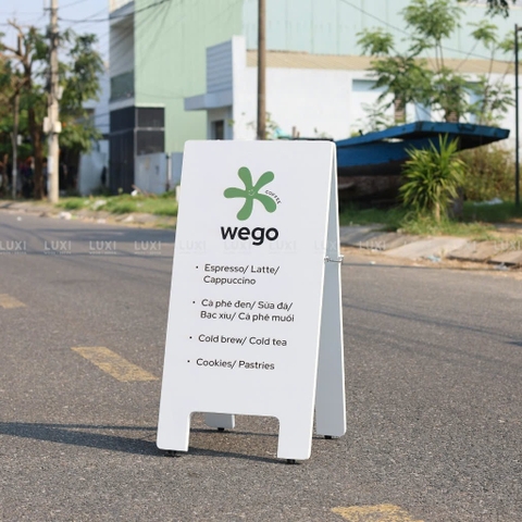 STANDEE DÁNG CHỮ A - LUXI DECOR