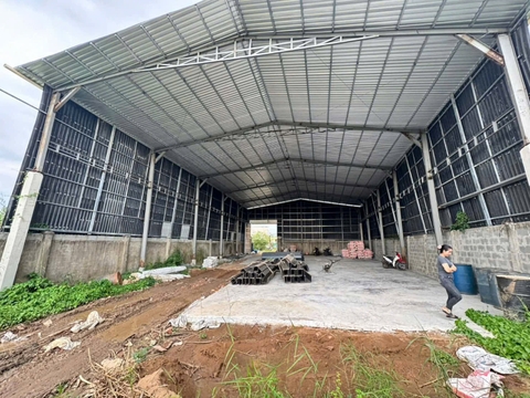 🌼Bán Nhà Kho xưởng  + Giá : 3.600.000.000 + Diện tích 2.540 mv