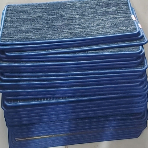 Thảm lót chống xe máy đa dụng chống trầy xước sàn nhà - GIAO MÀU NGẪU NHIÊN