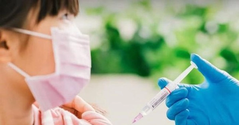 Ngày 2/12, số mắc mới COVID-19 vượt mốc 600 ca, bệnh nhân nặng tăng gần gấp đôi