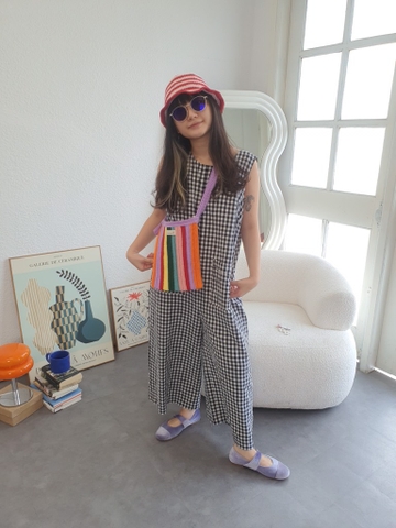 Jumpsuit kẻ ca rô trắng đen Líu Lô