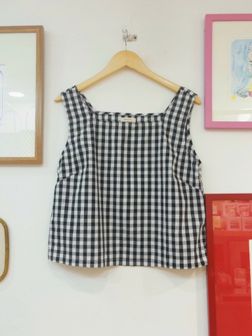 Áo không tay kẻ caro to đen trắng 520