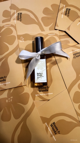 Nước hoa Roots & Woods 5ml Líu Lô