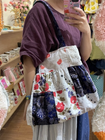 Túi ghép vải T9/25 Chế Upcycled Clothing