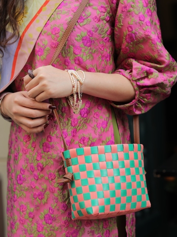 Làn đeo chéo quai da Líu Lô xanh lá cây hồng