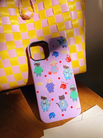 Ốp 17 promax Mèo nền hồng Mai Lê x Líu Lô