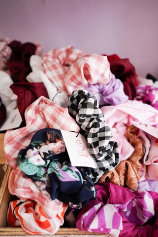 Set 2 scrunchies Líu Lô 75