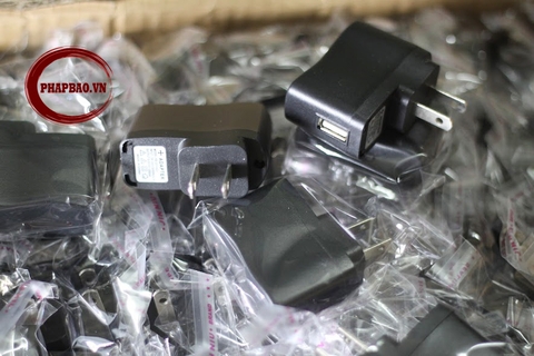 Cốc sạc đen 5V 0.5A